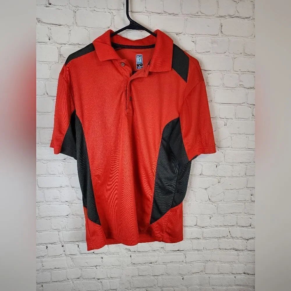 Men's PGA Tour Polo, size Medium